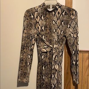 Snake Print Form-Fitting dress with Slits & Tie